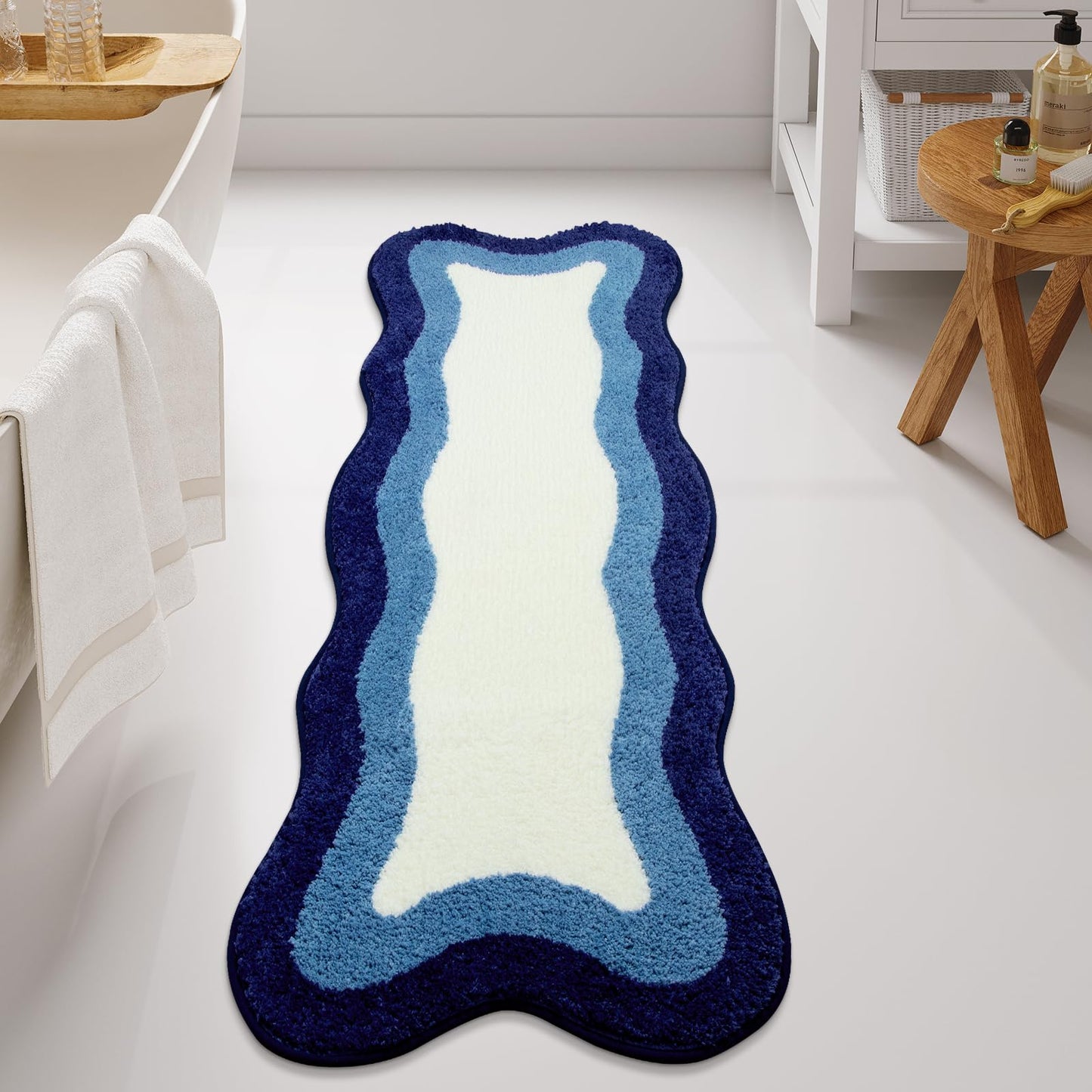 HAOCOO Washable Irregular Shape Bathroom Rugs, 18x25 inch Soft Non Slip Gradient Small Bath Mat, Microfiber Absorbent Bathroom Floor Mats Shower Rug for Bathroom Door Mat Sink Tub Shower